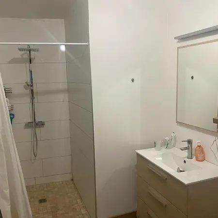 Maison 6 Personnes *